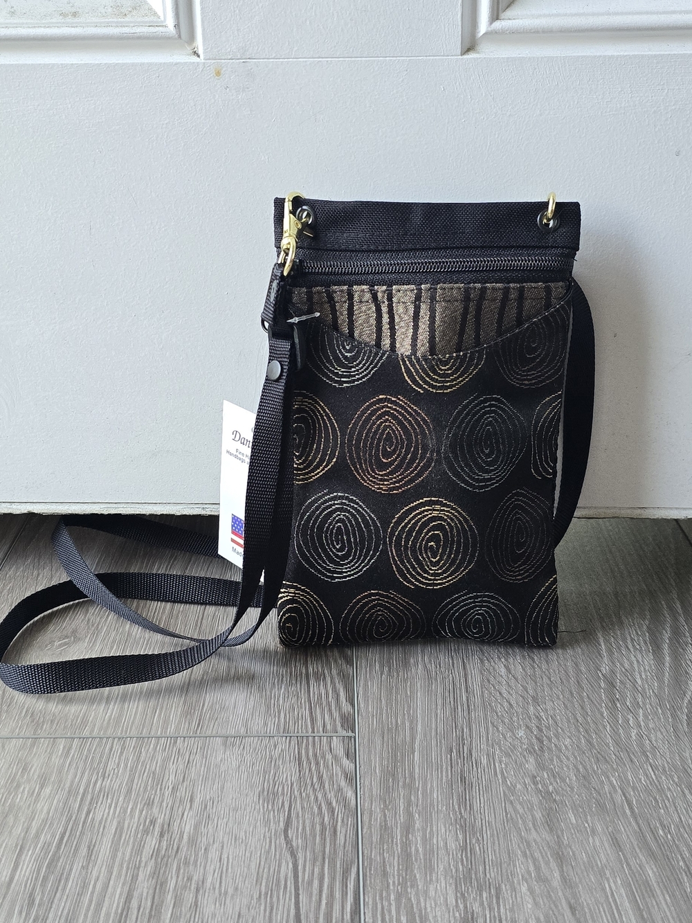 Danny K NWT Handmade USA Tapestry Crossbody Bag Black Gold Swirl Phone Purse